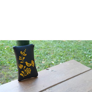 phone case black yellow2